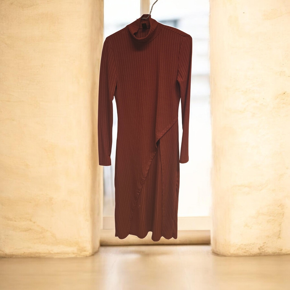 Elegant Red  Dress Small Size